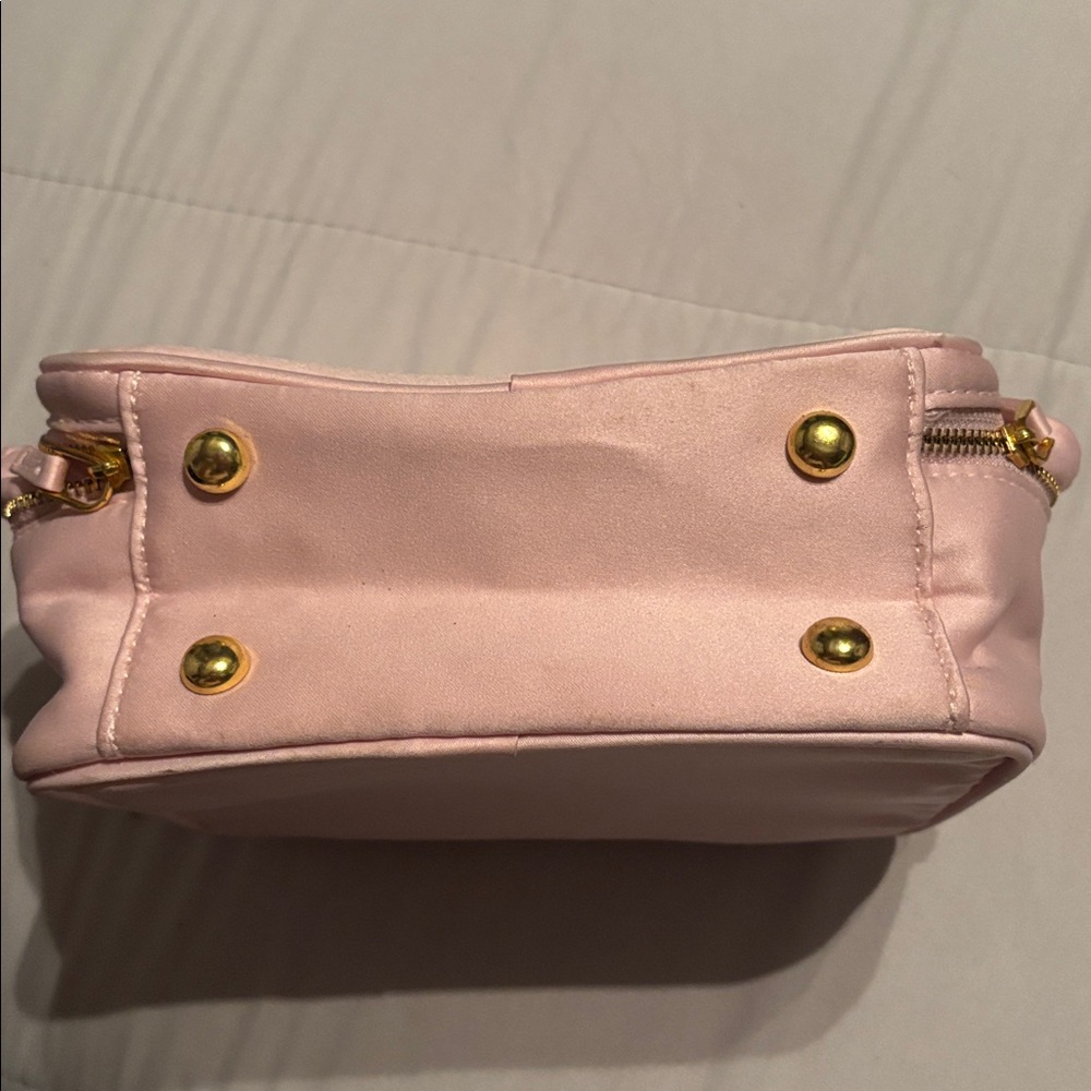 New Satin Light Pink Prada La Femme Cosmetic Case - Picture 4 of 10